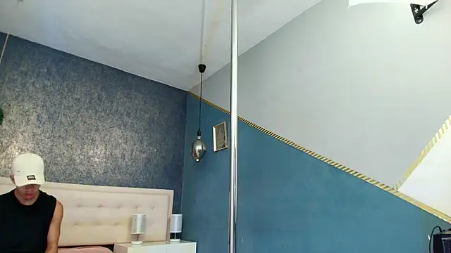 Erick Zhimerman online show from October 11, 2025, 4:44 am