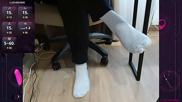 analanall online show from February 1, 2025, 9:21 am