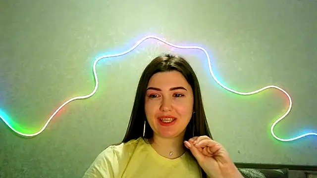 SeductiveTati online show from April 14, 2026, 10:27 pm