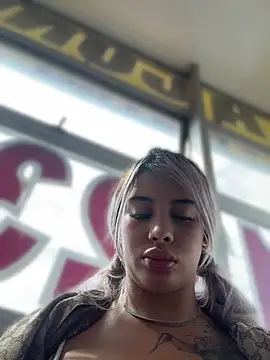 Tusumisahot online show from April 7, 2026, 7:58 pm