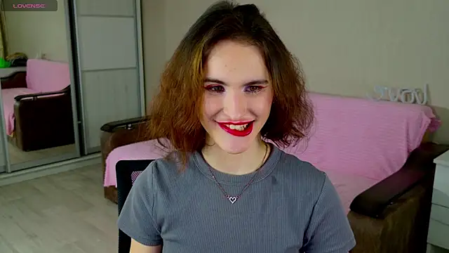 FridaCure online show from January 4, 2025, 10:34 pm