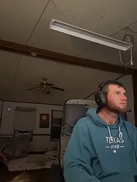 dcockell online show from October 27, 2025, 6:17 am