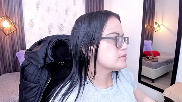 brigittemiller online show from September 11, 2025, 4:18 pm