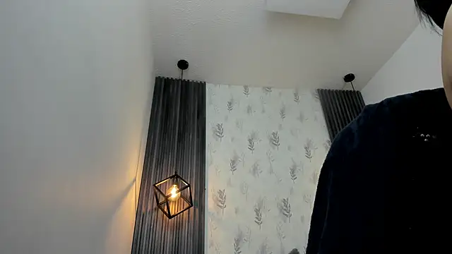 brigittemiller online show from September 12, 2025, 4:07 pm