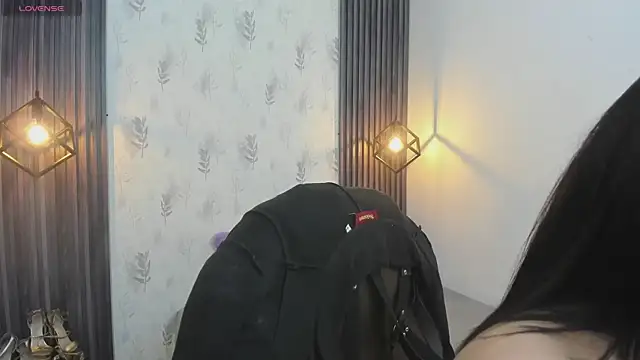 brigittemiller online show from December 15, 2025, 3:49 pm