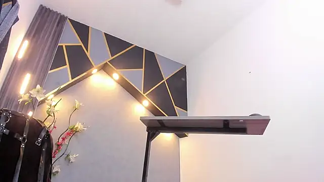 brigittemiller online show from March 27, 2026, 8:26 am