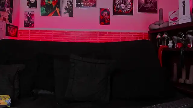 lilith-deveraux online show from September 11, 2025, 2:28 pm