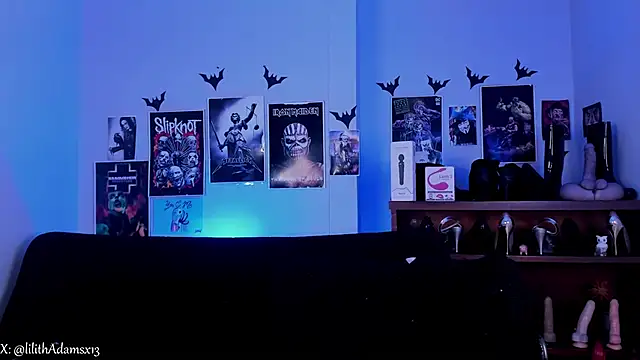 lilith-deveraux online show from February 10, 2026, 2:32 pm