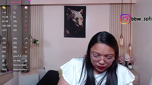 virtual charm online show from April 21, 2026, 1:06 pm