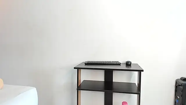 Fransheska-mon online show from October 27, 2025, 2:10 pm