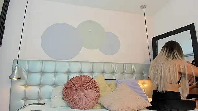 Axel brunette1 online show from March 4, 2025, 8:05 pm