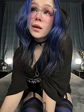 MaddisonHaas online show from December 23, 2025, 7:39 am