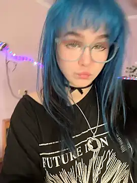 MaddisonHaas online show from April 23, 2026, 1:35 pm