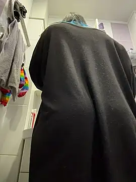 MaddisonHaas online show from April 24, 2026, 12:40 pm