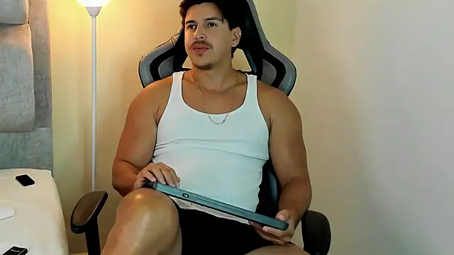 victor vixen online show from April 21, 2026, 7:28 pm