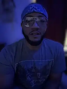 KySir1990 online show from April 17, 2026, 4:43 pm