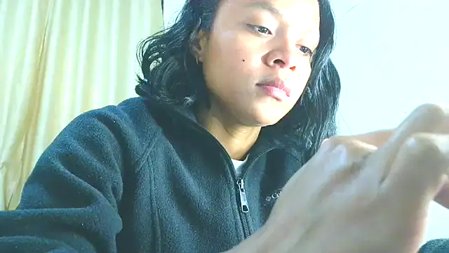 Samary thomas online show from September 9, 2025, 11:48 pm