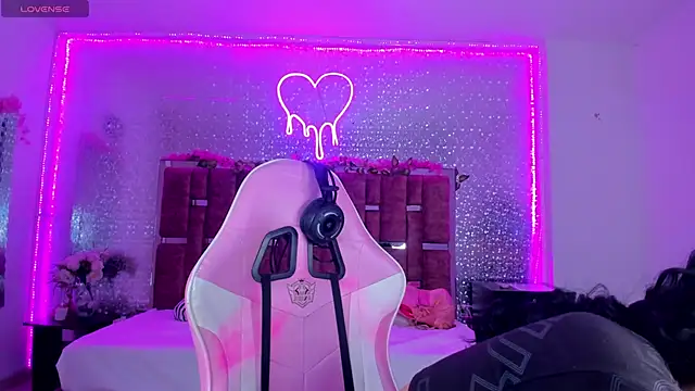 KylieVictoria online show from February 5, 2025, 3:13 am