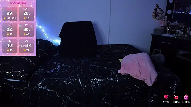 Ivonnee   online show from January 15, 2025, 6:12 am