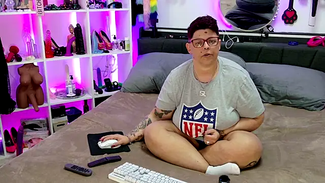 SunshineLexi online show from February 11, 2026, 9:58 am