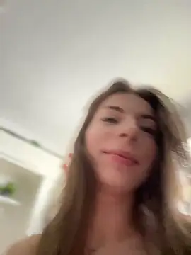 Snapshot of Mia_Ethan chatting on January 4, 2025, 10:38 am Mia Ethan online show from January 4, 2025, 10:38 am