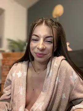 Snapshot of Mia_Ethan chatting on January 26, 2025, 5:34 pm Mia Ethan online show from January 26, 2025, 5:34 pm