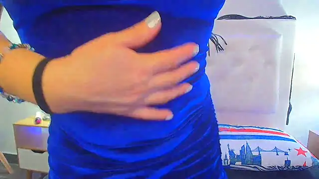 jescaoporto4 online show from March 17, 2025, 1:39 pm