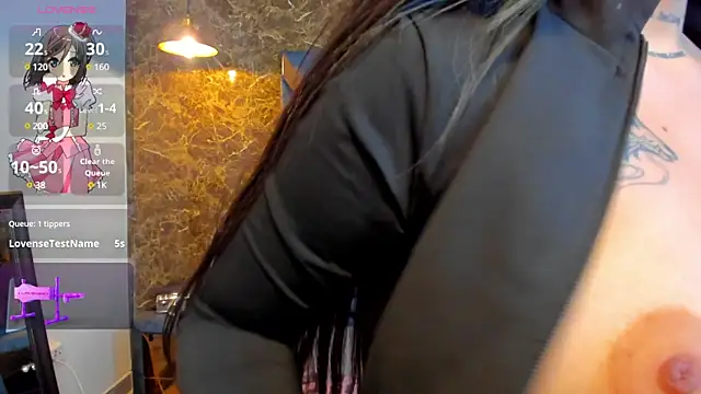 Alahia Dangelo online show from February 5, 2025, 3:20 pm