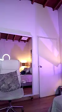 DaniRousse online show from January 20, 2025, 11:32 pm