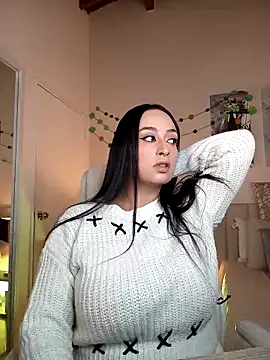 DaniRousse online show from March 17, 2025, 1:18 pm