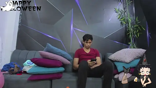 playsgirlhot online show from October 17, 2025, 11:13 am