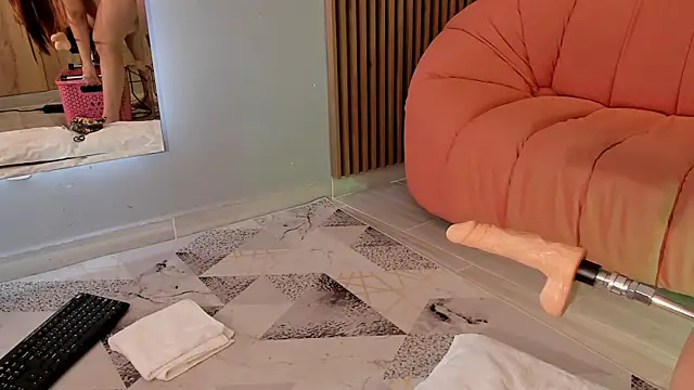 Eilin clio online show from January 20, 2025, 3:39 pm