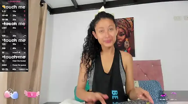 Milkdulce1 online show from February 8, 2025, 3:08 am