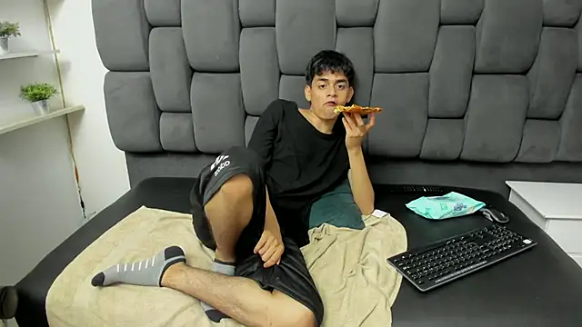 Yef Thin online show from February 22, 2025, 9:56 am