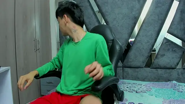 Yef Thin online show from October 17, 2025, 3:20 am