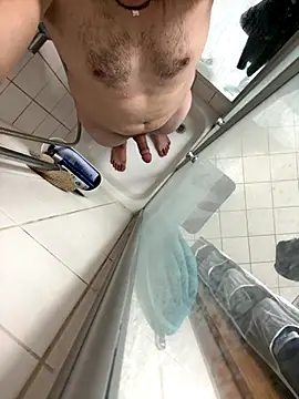 kareem0010 online show from November 1, 2025, 4:53 pm