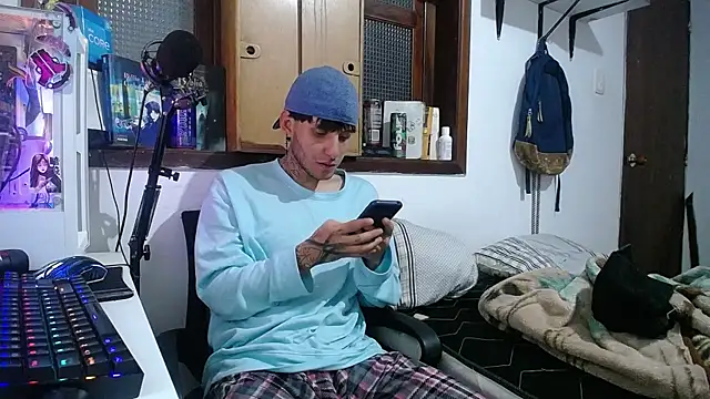 esjrobles online show from February 1, 2025, 2:37 am