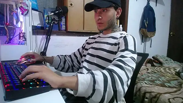 esjrobles online show from February 9, 2025, 4:25 am