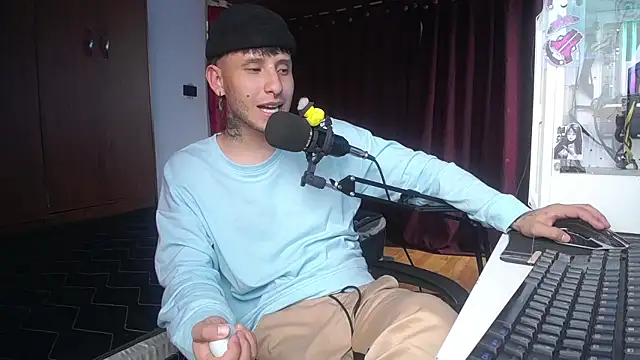 esjrobles online show from March 20, 2025, 8:40 pm