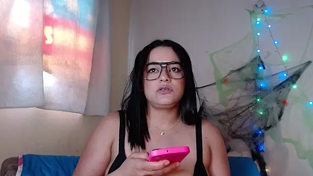 maraa lee online show from October 26, 2025, 6:36 pm