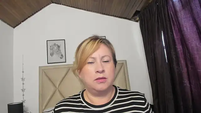 Snapshot of MonyCassius chatting on June 8, 2026, 12:38 pm MonyCassius online show from June 8, 2026, 12:38 pm