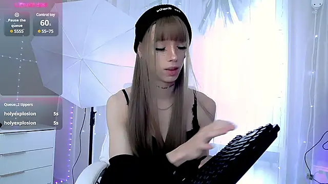 Dasha M online show from December 8, 2024, 8:51 am