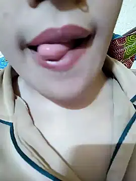 Anki-doll online show from February 9, 2025, 1:03 pm