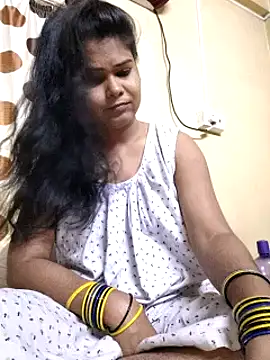 yoursweety09 online show from March 9, 2025, 2:07 am