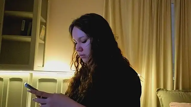 Alisia Mars online show from February 5, 2026, 5:12 am