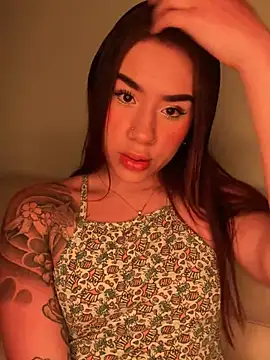 Snapshot of Im_Valen_Cute chatting on May 3, 2026, 3:12 am Im Valen Cute online show from May 3, 2026, 3:12 am