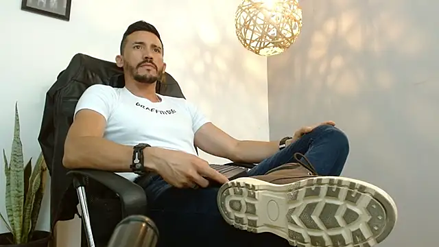 Reiko 85  online show from February 1, 2025, 11:06 pm