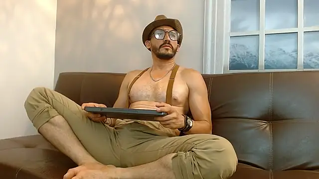 Reiko 85  online show from March 5, 2025, 10:32 pm