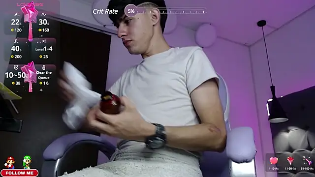 Dyla n18 online show from February 12, 2025, 2:03 am