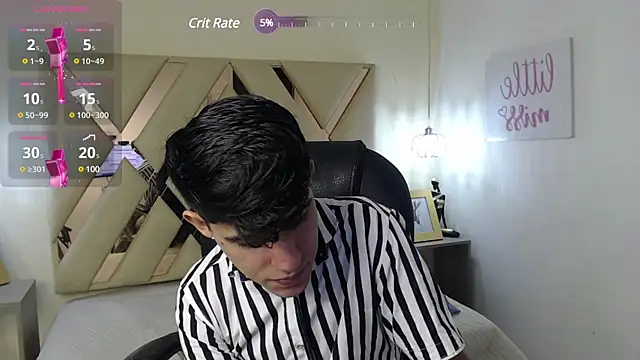 Dyla n18 online show from March 12, 2025, 7:38 pm